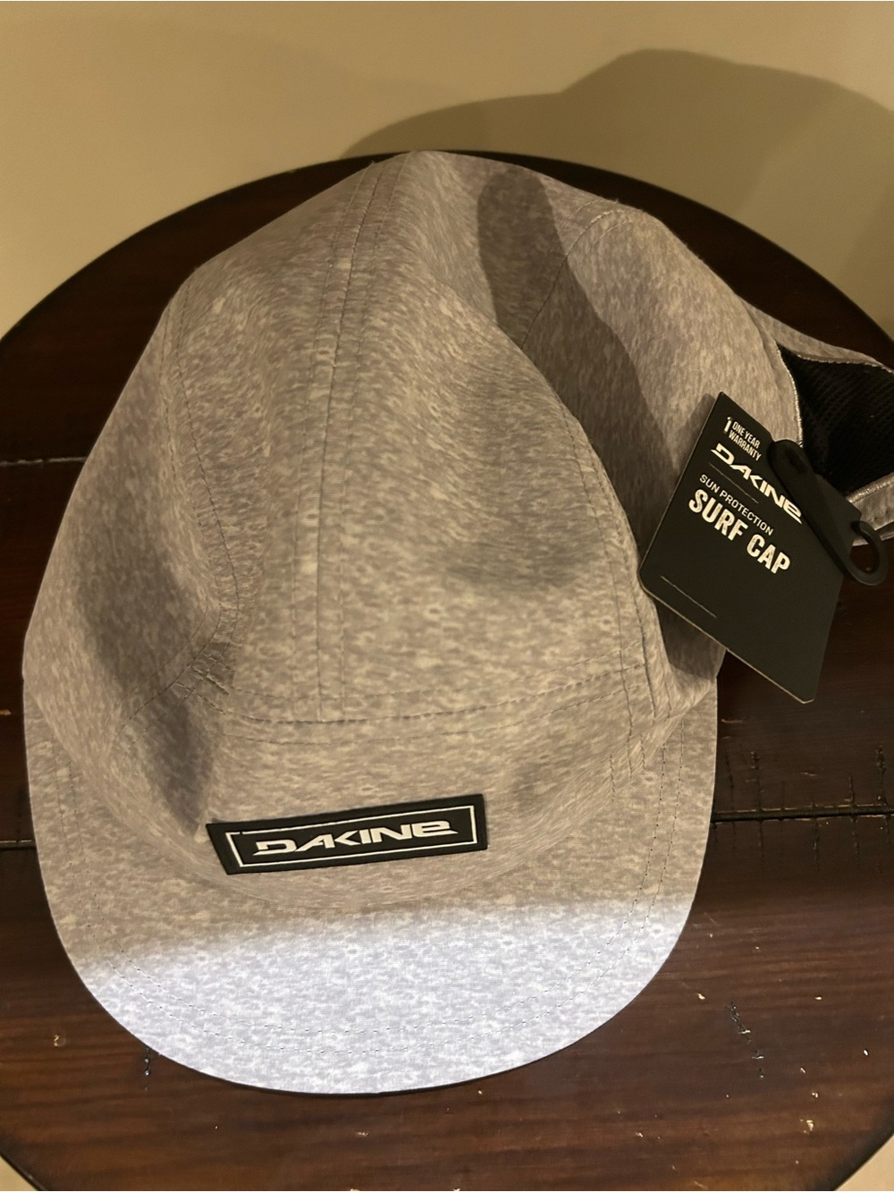 Dakine UPF 50+ Surf Cap Unisex Griffin Light Grey